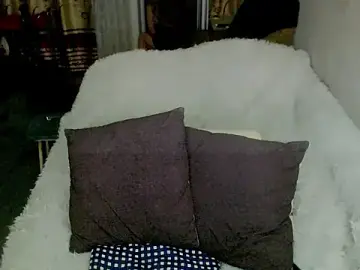 Juliamodest1  live sex cam