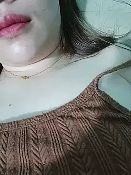 Mochi-hi  live sex cam