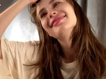MonetLeitman  live sex cam