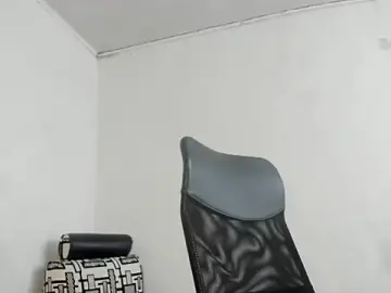 Nathaly_love96  live sex cam