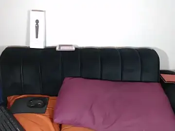 Sexypresh302  live sex cam