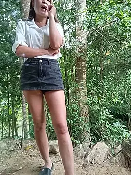 Sky-beo  live sex cam