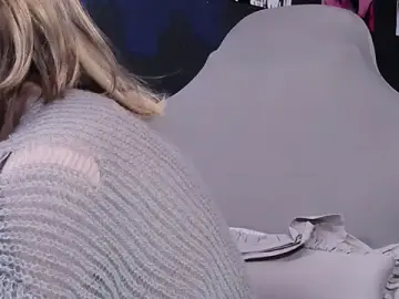 Supaidagaru  live sex cam