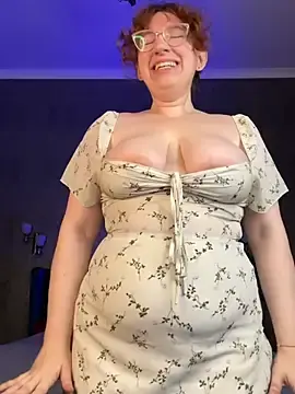Ellie_coy_  live sex cam