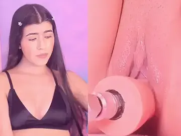 Molly_cm  live sex cam