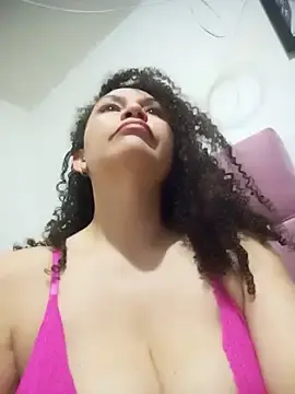 Paulett15  live sex cam