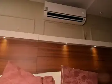 AriadnaHarper  live sex cam