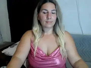 Darina2398  live sex cam