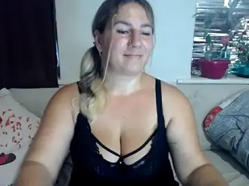Darina2398  live sex cam