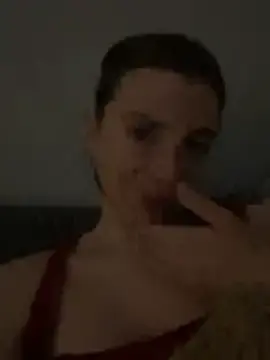 Luna2547  live sex cam