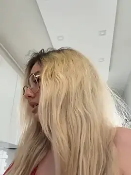 Mollyxxx  live sex cam