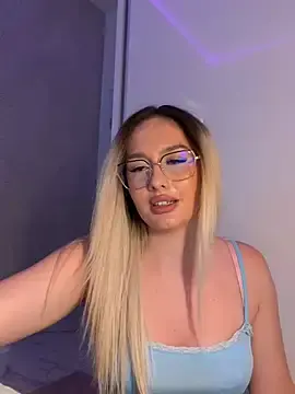 Mollyxxx  live sex cam