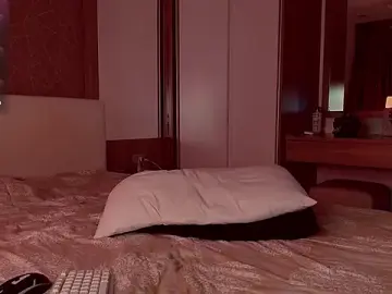 Mooniejin  live sex cam