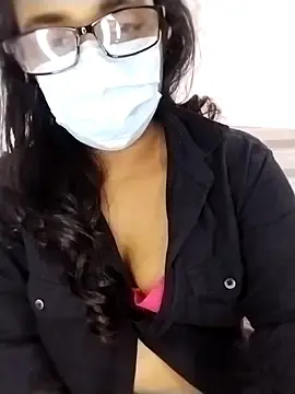 Sexybolegirl  live sex cam