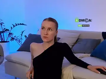 Fallinlove1  live sex cam