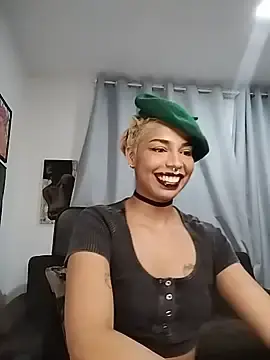 Helenoir  live sex cam