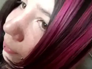 IronicBuckle  live sex cam