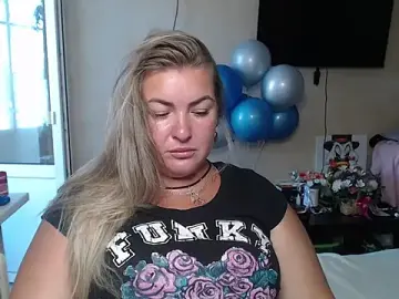 NikaSkylink  live sex cam
