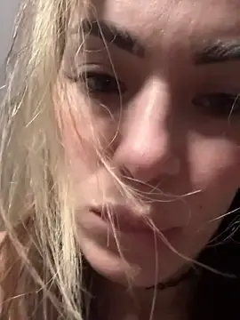 SweetDarling7  live sex cam