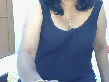 Maya_kutty  live sex cam