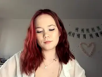 BernieceFender  live sex cam