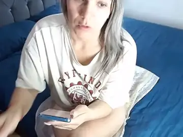 Chantal_hott  live sex cam