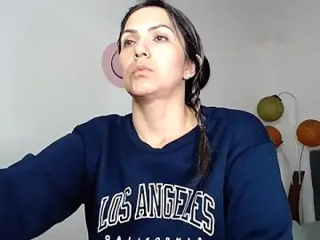 Chantal_hott  live sex cam