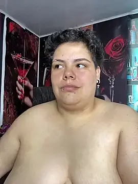 Hailey_Curvy  live sex cam