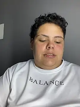 Hailey_Curvy  live sex cam
