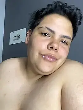 Hailey_Curvy  live sex cam