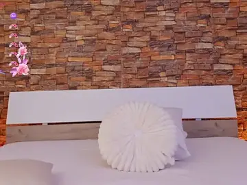 Olivia__Taylor  live sex cam