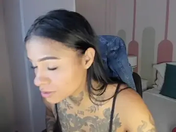 _Sharloth_  live sex cam