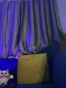 _Thirteen  live sex cam