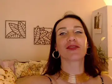 Pepper_milf  live sex cam
