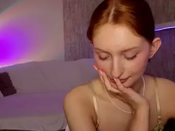Betty_Twinkle  live sex cam