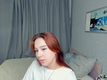 EviaLunn  live sex cam