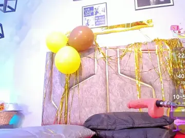 GabyyJones  live sex cam