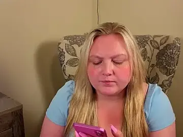 PhatAssBlond  live sex cam