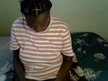 Sexiebony12  live sex cam