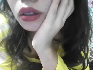 Yoopooja_r  live sex cam