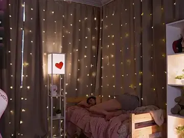 Pulluq  live sex cam