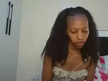 Sexy_luxxe  live sex cam