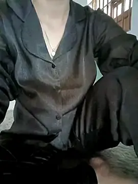 Baby-hotpussy  live sex cam