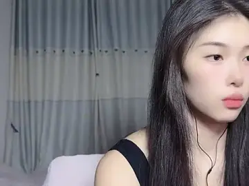 YUNA-kpop  live sex cam