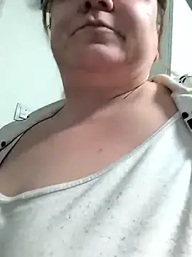 Jusichka  live sex cam