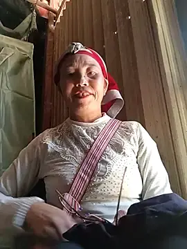 Me-cute  live sex cam