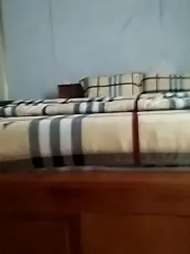 Nhungoc123  live sex cam