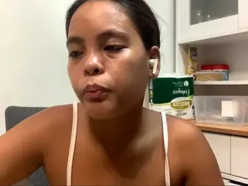 Bunny_Kisss  live sex cam