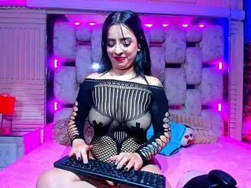 RubyEvanns  live sex cam