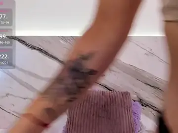 Aisha_vs  live sex cam